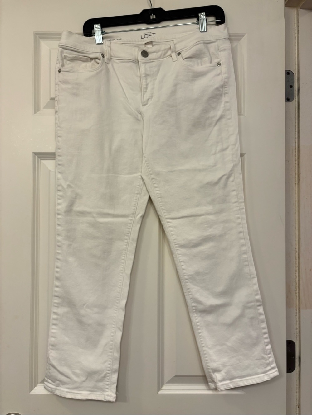 LOFT Modern Crop White Jeans